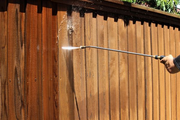 Cost of Fence Cleaning in Kingsport
