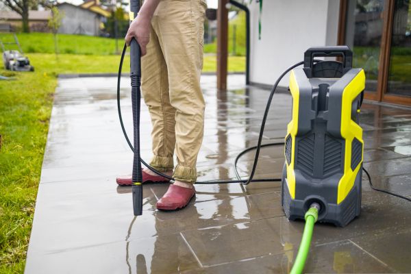 Cost of Porch Pressure Washing in Kingsport