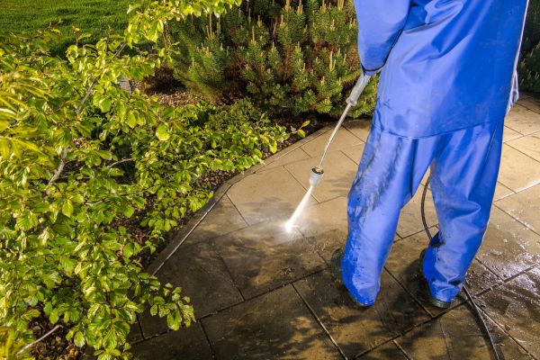 Cost of Hardscape Cleaning in Kingsport