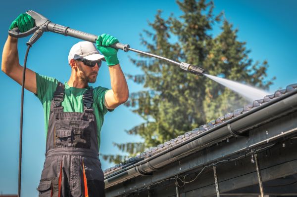 Cost of Gutter Washing in Kingsport