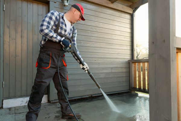 Cost of Porch Power Washing in Kingsport