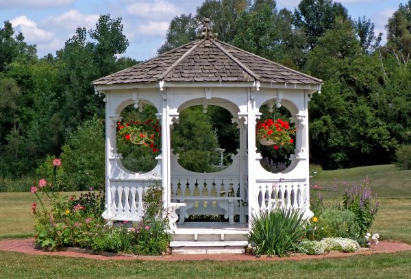 Cost of Gazebo Cleaning in Kingsport