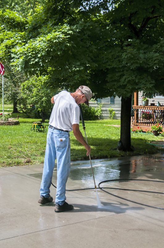 Concrete and Driveway Powerwashing